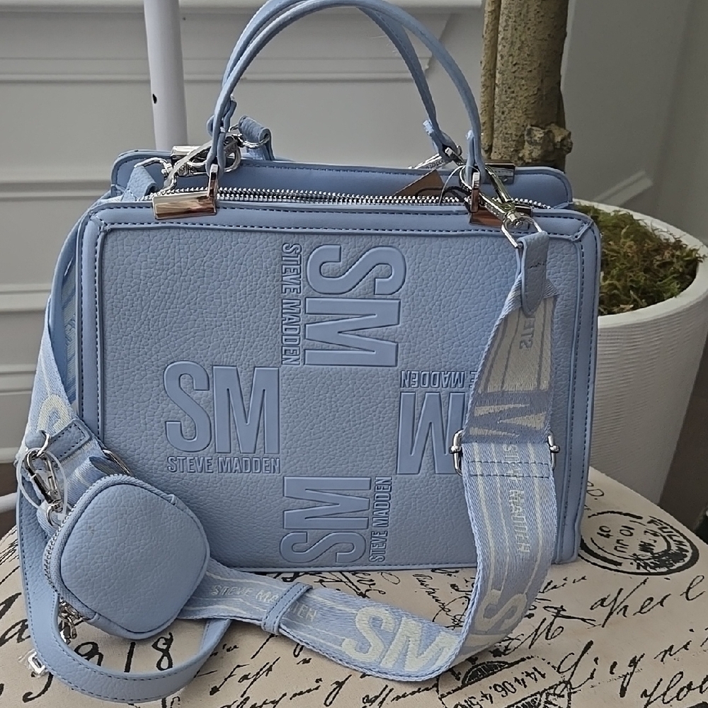 Steve Madden Blue Crossbody Bag with Silver Hardware